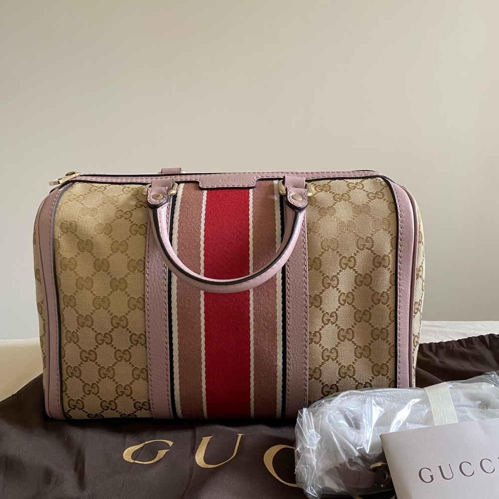 Gucci GG Canvas Sherry Line Medium Boston Bag pink